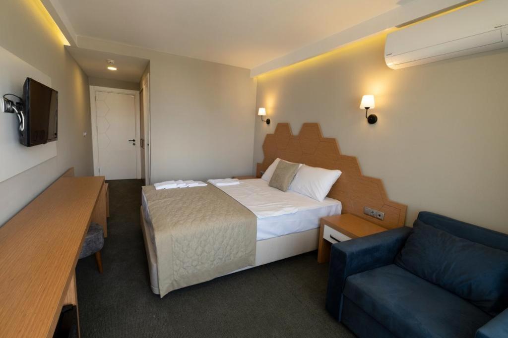 Palmila Butik Otel Сіліфке Екстер'єр фото